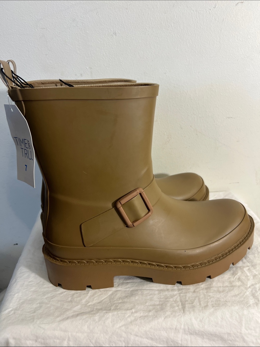 Women's Time and True Almond Beige Short Rain Boots with Buckle Size 7